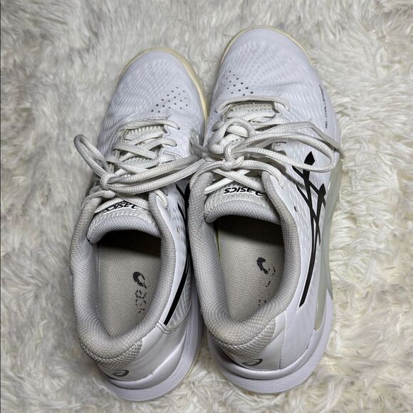 ASICS Gel-Challenger White and Black Tennis Shoes - Picture 5 of 7